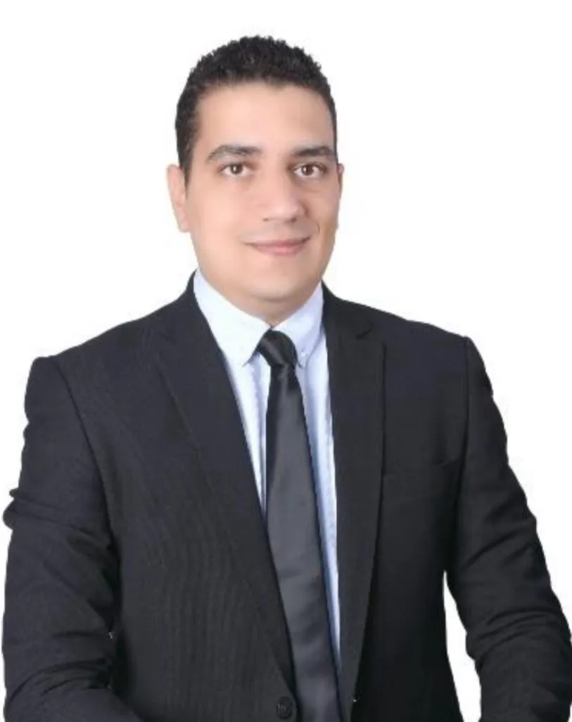 د. مصطفي كامل
